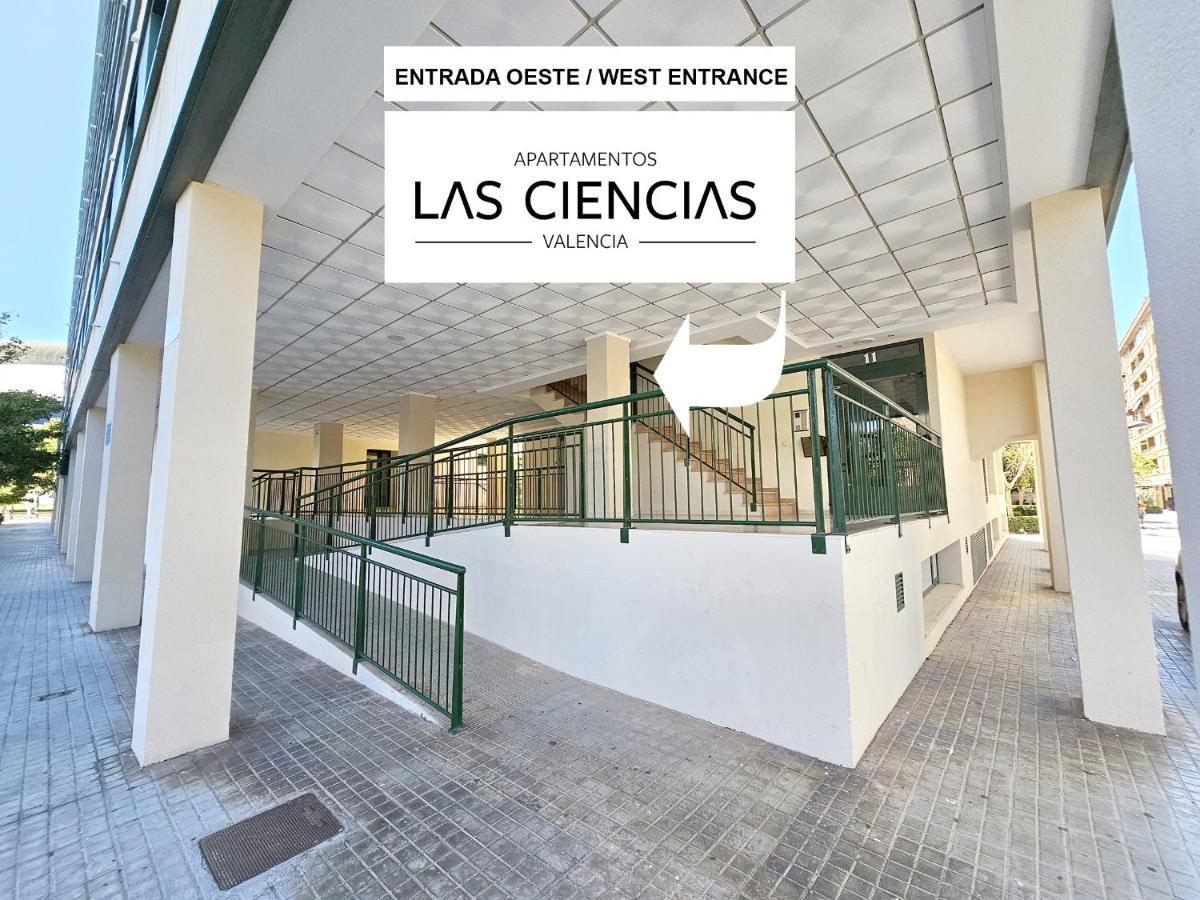 Apartamentos Las Ciencias H Valencia Exterior photo