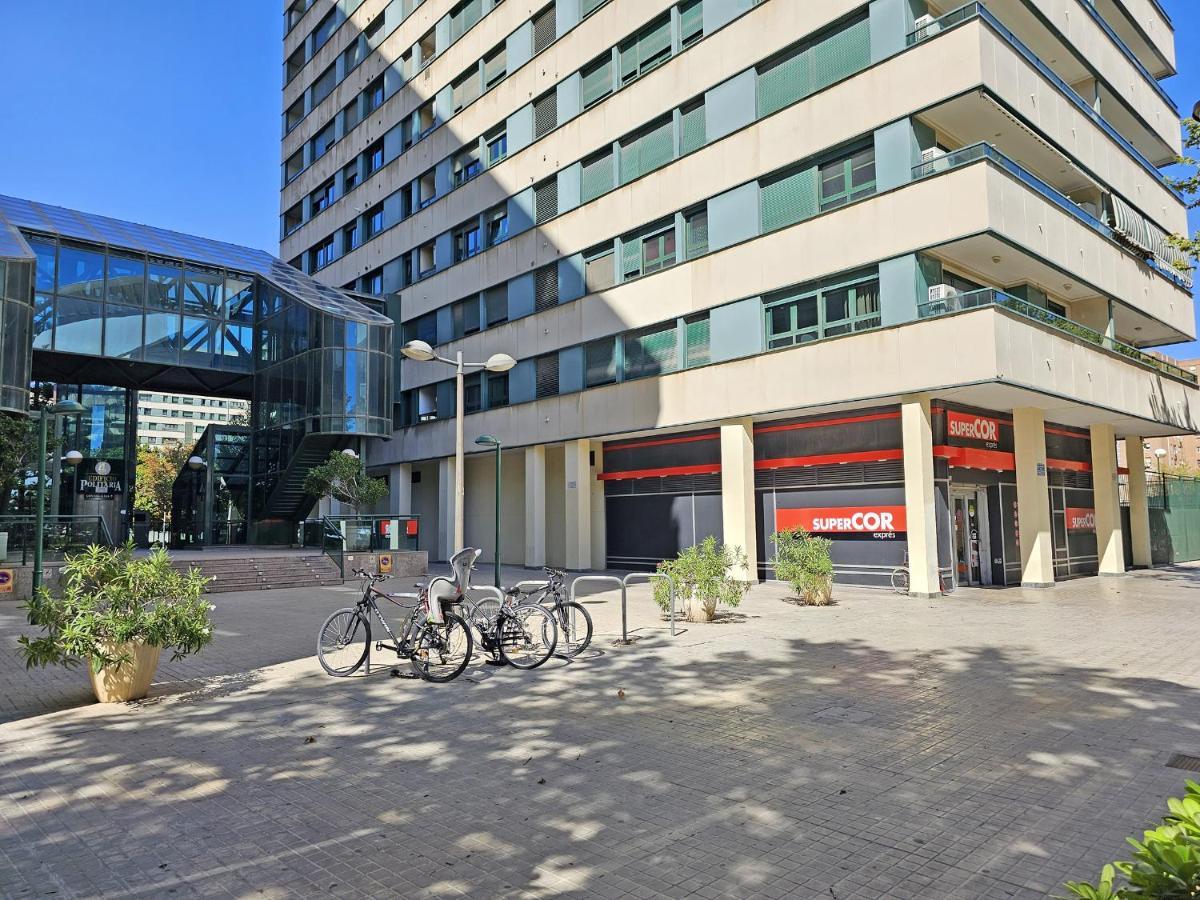 Apartamentos Las Ciencias H Valencia Exterior photo